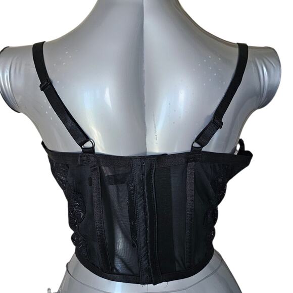 NWT  TORRID Black Cutout Backless Body- Size XXL , Made in USA New with tags - Picture 3 of 7